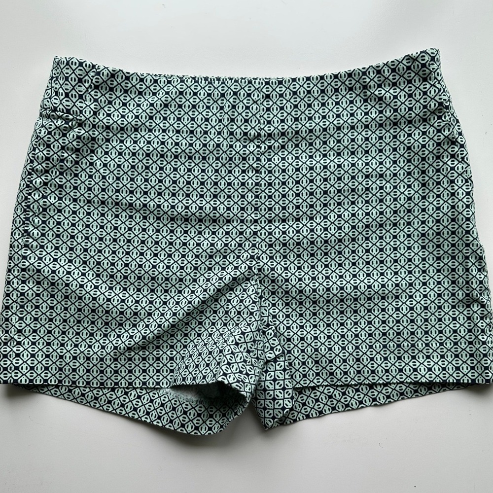 Banana Republic Shorts‎ Geometric Print Green Casual Summer Vacation Size 2